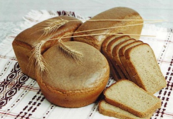 Как освежить хлеб