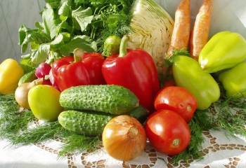 Как хранить овощи и фрукты