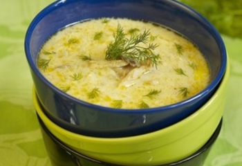 Как готовить рыбный суп с зеленым горошком