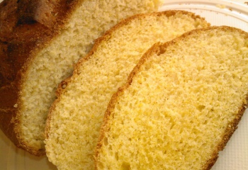 Как испечь кукурузный хлеб