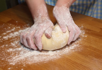 Рецепты дрожжевого теста для пирогов в духовке