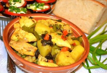 Картошка с курицей и грибами: пошаговые рецепты с фото для легкого приготовления