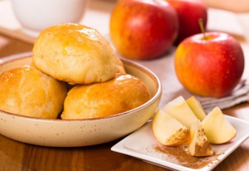 Пирожки с яблоками: рецепты с фото для легкого приготовления