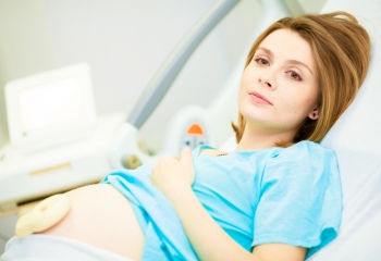 Стимуляция родов: как быстрее родить