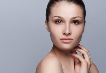  Гиалуроновая кислота для увлажнения кожи лица