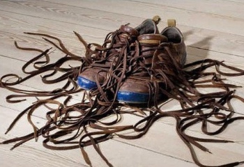 Как красиво завязать шнурки: оригинальные способы 