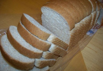 Что можно сделать с засохшим хлебом