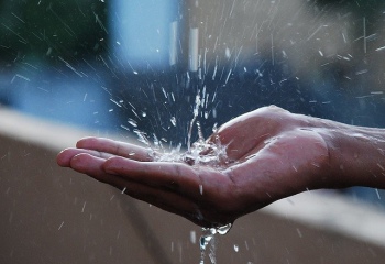 Как правильно собрать дождевую воду для хозяйственных нужд 
