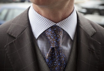 Как подобрать галстук под костюм