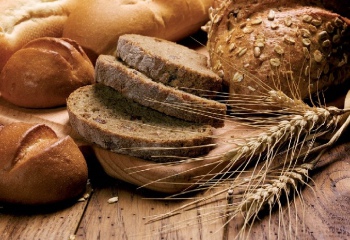 Чем полезен цельнозерновой хлеб