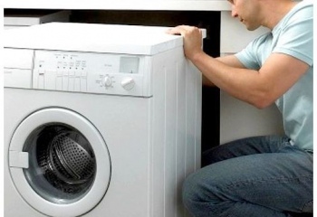 Как правильно установить стиральную машину