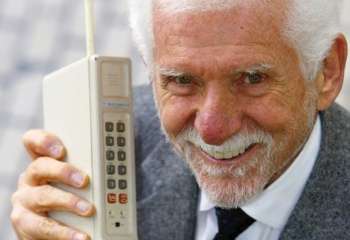 Кто изобрел мобильный телефон