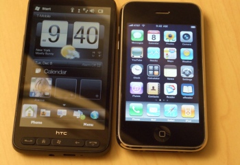Что лучше: iphone или htc?