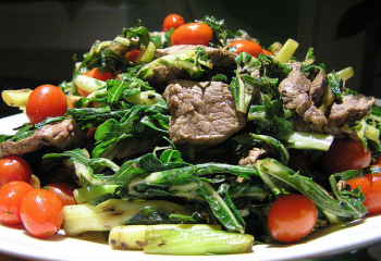 Как приготовить салат с говядиной