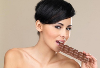 Почему шоколад поднимает настроение