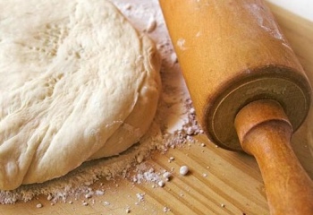 Как приготовить пирожковое дрожжевое тесто