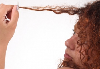 Как выбирать средства для химической завивки волос