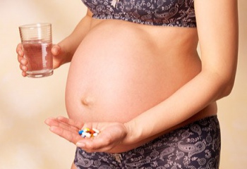 Как нужно пить витамины для беременных