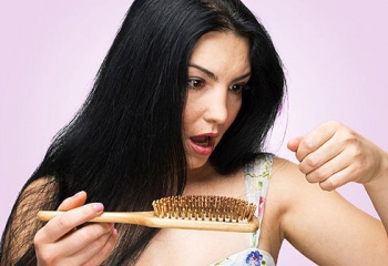 Как уменьшить выпадение волос