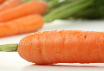 Как нарезать морковку