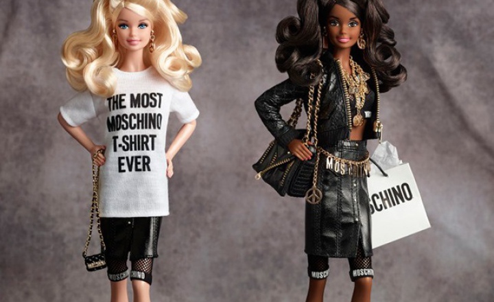 Стань Barbie: капсульная коллекция Moschino из точных копий вещей культовой куклы