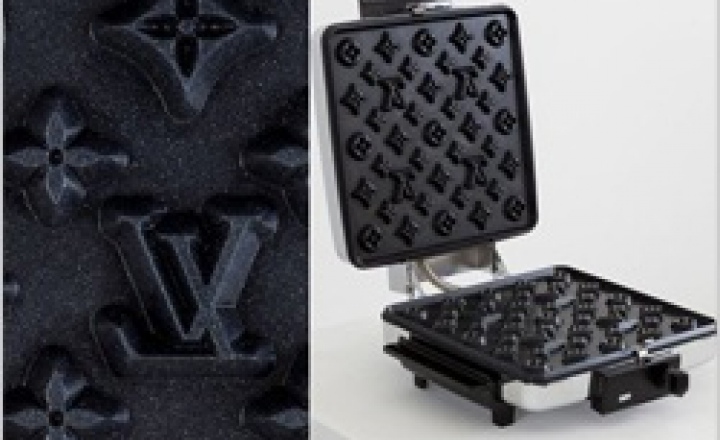 Вафли для Louis Vuitton: кухонный гаджет для модниц