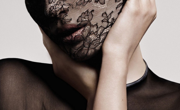 Черный дуэт: новые средства по уходу Givenchy