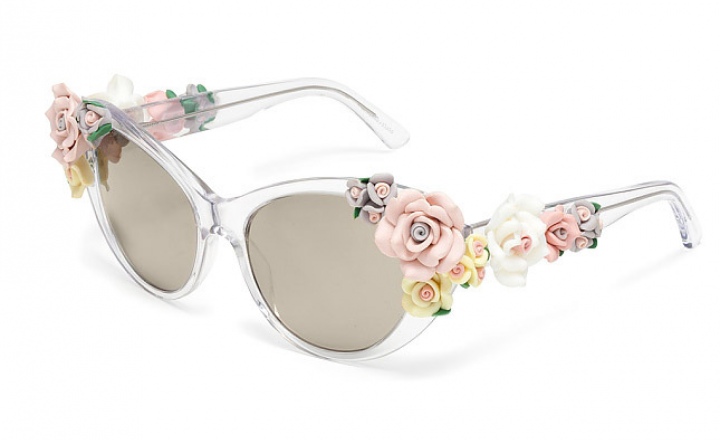 Очки Dolce& Gabbana, поросшие фарфоровыми цветами