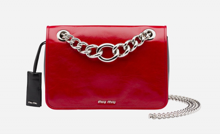 Новая клубная сумка Miu Miu  