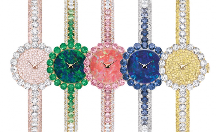 Новые драгоценные модели культовых часов La D de Dior