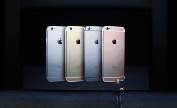 Apple представил новинки, включая iPhone 6s  