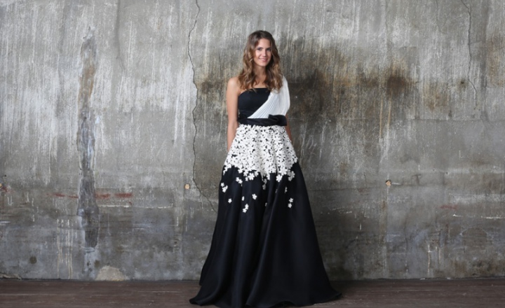 Кира Пластинина отметила 20-летие коллекцией вечерних платьев