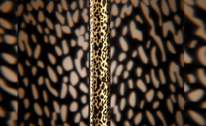 Сезонное переиздание: леопардовый консилер YSL