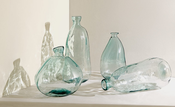 Zara Home выпустили коллекцию из полностью переработанного стекла: фото