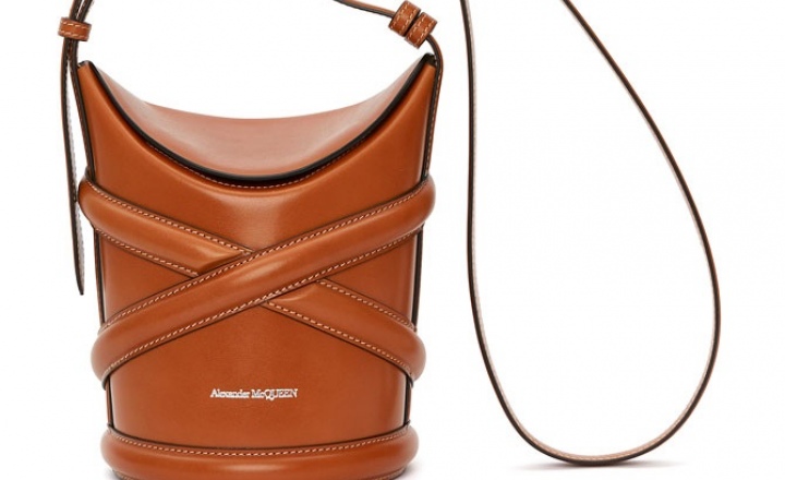 Новые сумки-корзинки Alexander McQueen 