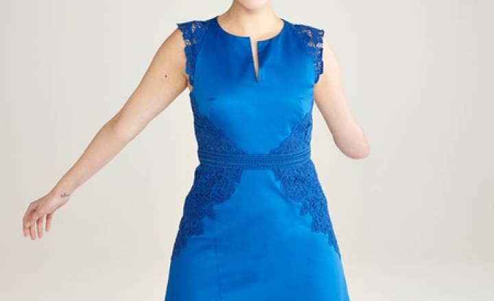 Debenhams снял для лукбука более чем нестандартных людей