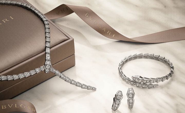 Змеиная трилогия Bvlgari с эффектом движения