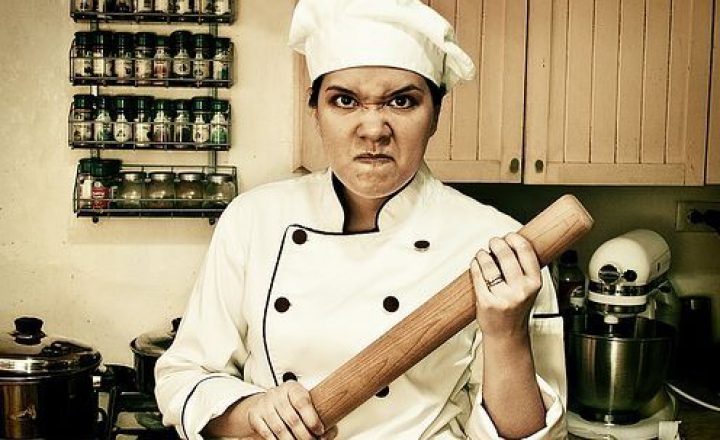 Находиться на кухне стало небезопасно