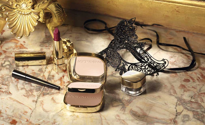 Рождественская коллекция макияжа Dolce & Gabbana Baroque Night Out