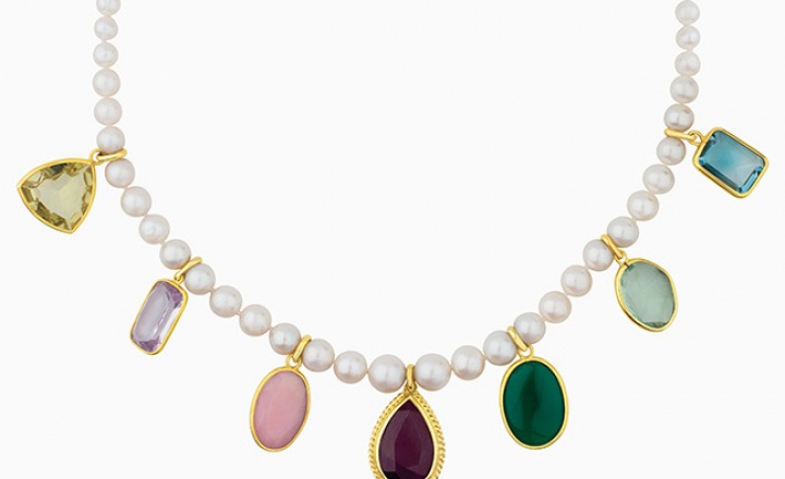 Яркие самоцветы и жемчуг в новинках Tous