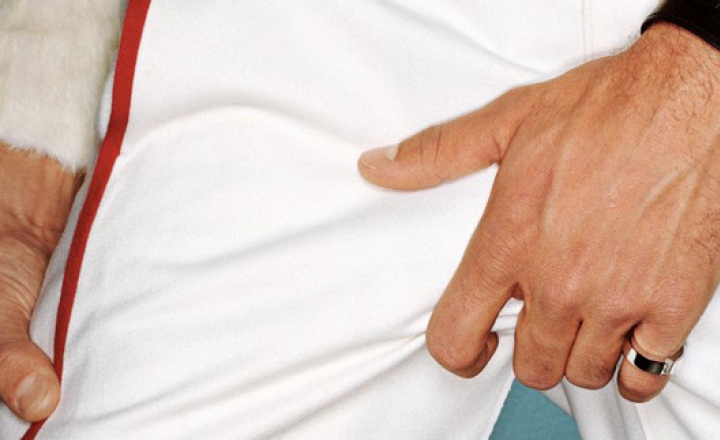 Книга мужской красоты: собрание работ фотографа Марио Тестино