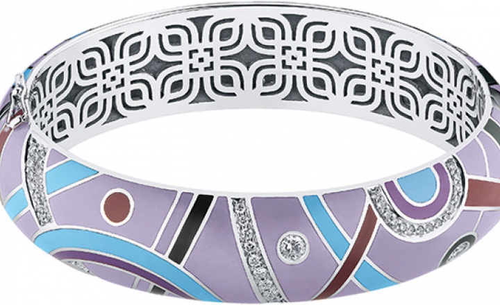 Эмалевые браслеты к 8 марта в обновленной коллекции Alexander Arne