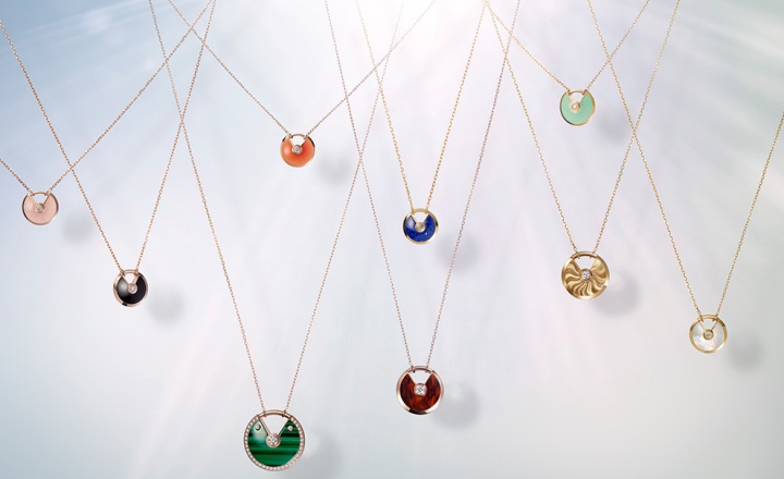 Храни меня, мой амулет: пополнение коллекции медальонов Amulette de Cartier