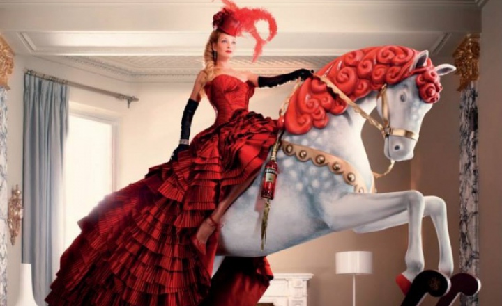 Ума Турман в календаре Campari на 2014 год