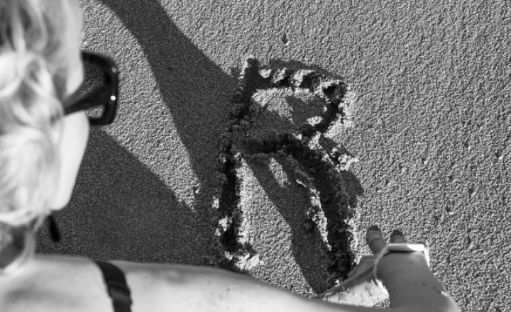 Rаdo протягивает руку времени