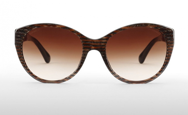 Бархат, цепи, кристаллы: новые очки Chanel