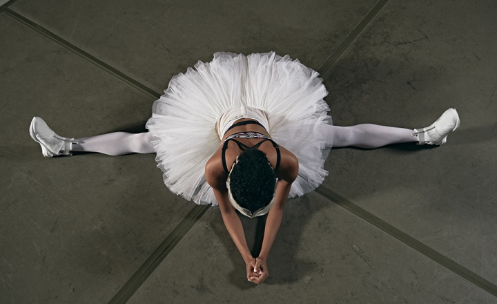 «Лебединое озеро» по версии Puma в капсульной коллекции Swan 