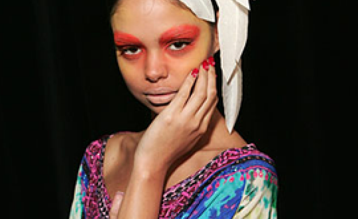 Стартовала Австралийская неделя аборигенной моды