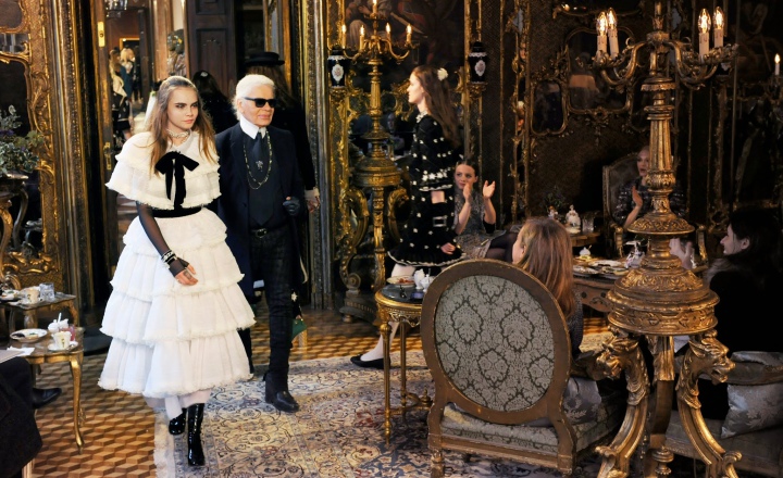 Сказочный показ Chanel Métiers d'Art в Зальцбурге