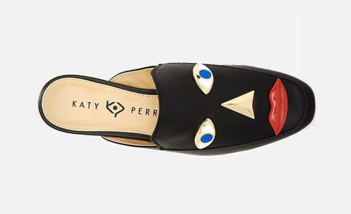 Katy Perry сняли с продажи туфли после обвинений в расизме